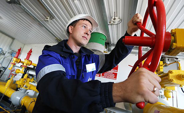 Гасни рат Варшаве и Москве